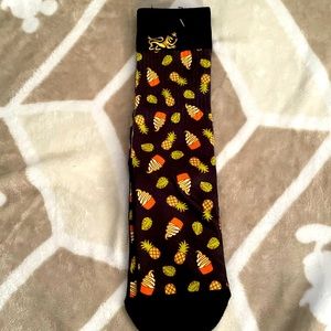 Disney Parks Adventureland/Tiki Room Dole Whip socks